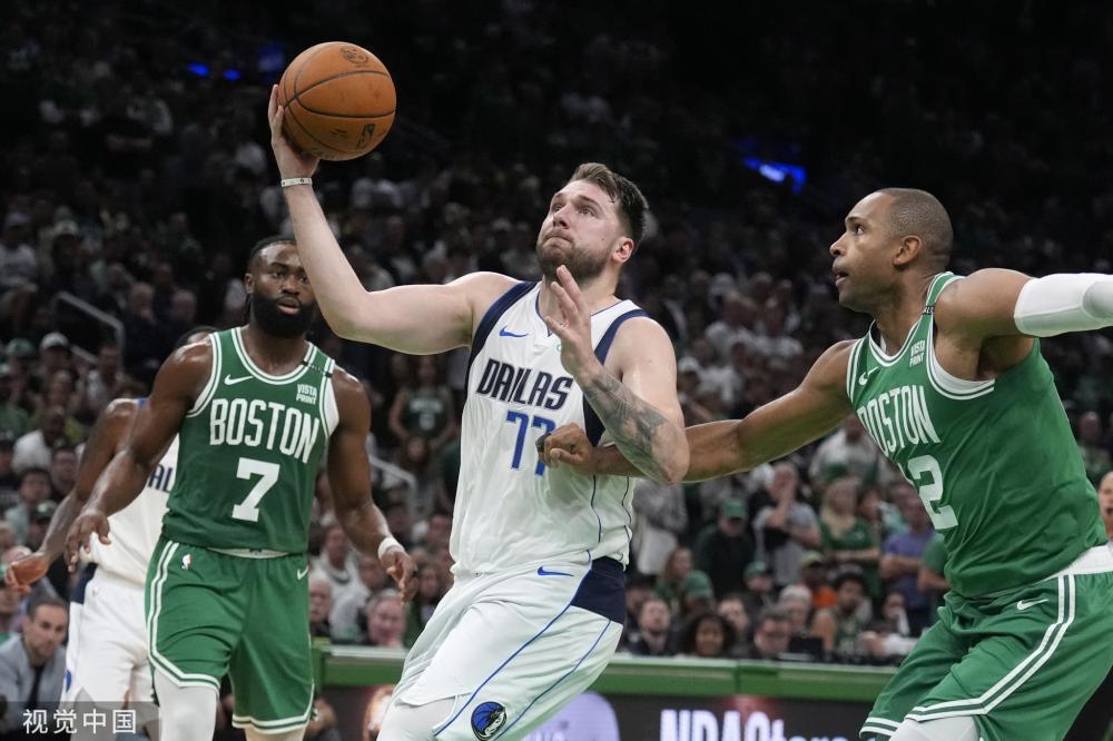 一步脚印都 一步脚印都