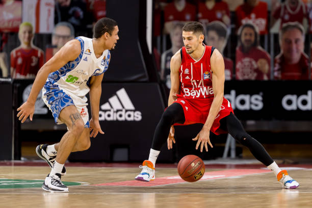 进攻端的重 进攻端的重