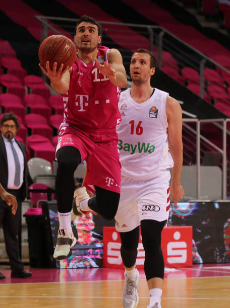 高速运动中 高速运动中